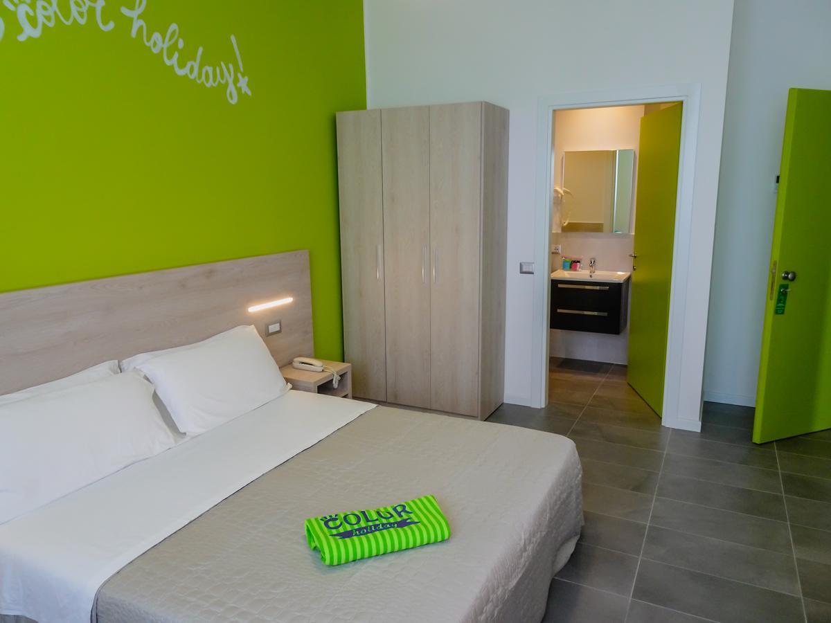 Color Green Village Cesenatico Family Экстерьер фото