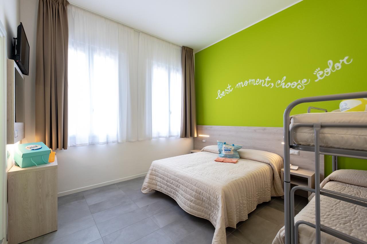 Color Green Village Cesenatico Family Экстерьер фото