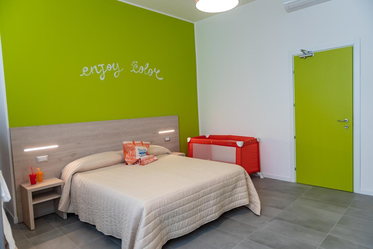Color Green Village Cesenatico Family Экстерьер фото